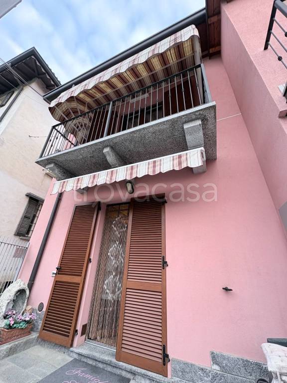 casa indipendente in vendita ad Olgiate Molgora