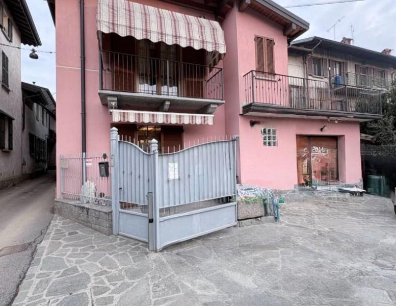 casa indipendente in vendita ad Olgiate Molgora