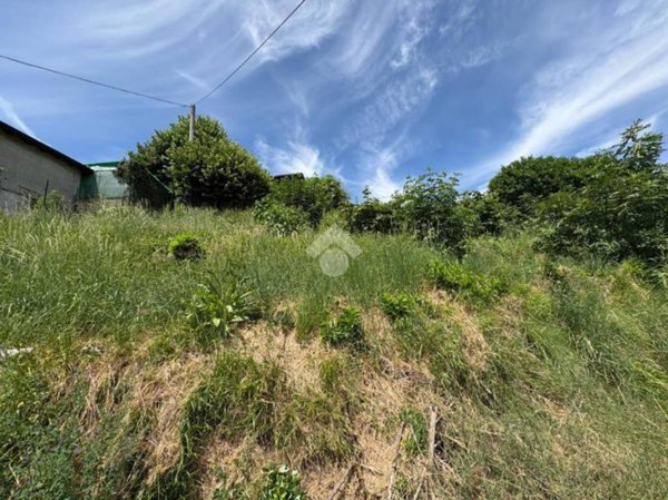 terreno edificabile in vendita ad Olgiate Molgora in zona Mondonico