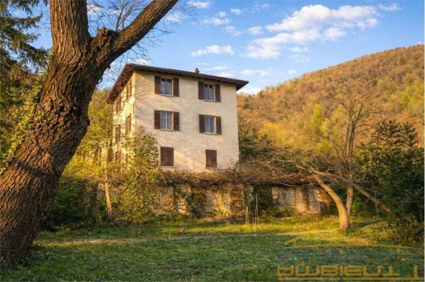 appartamento in vendita ad Olgiate Molgora in zona Mondonico