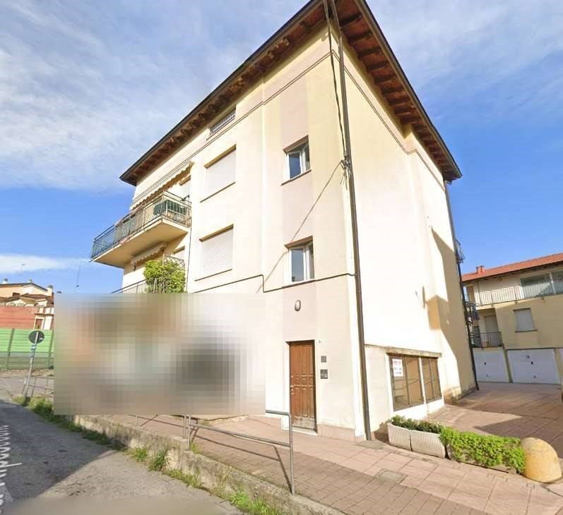 appartamento in vendita ad Olgiate Molgora