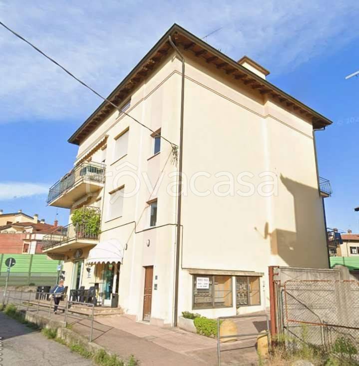 appartamento in vendita ad Olgiate Molgora