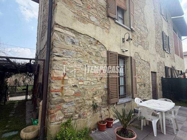 casa indipendente in vendita ad Olgiate Molgora in zona San Zeno