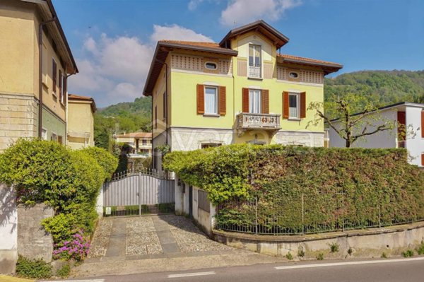 casa indipendente in vendita ad Olgiate Molgora