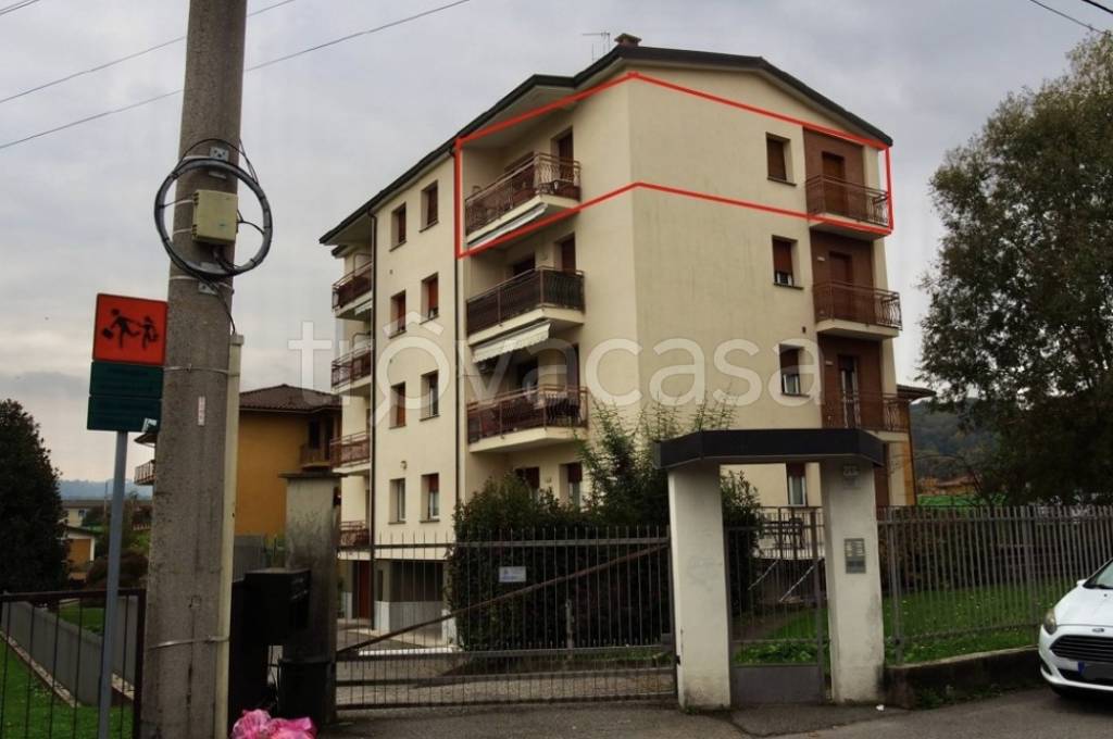 appartamento in vendita ad Olgiate Molgora