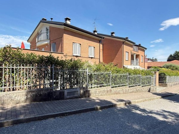 appartamento in vendita ad Olgiate Molgora in zona Buttero