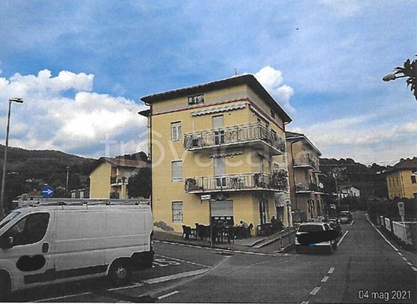 appartamento in vendita ad Olgiate Molgora in zona Canova