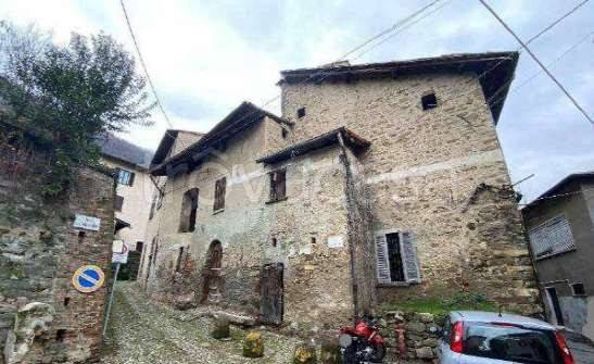 casale in vendita ad Olgiate Molgora in zona Monastirolo