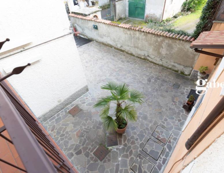 casa indipendente in vendita ad Olgiate Molgora in zona Monticello