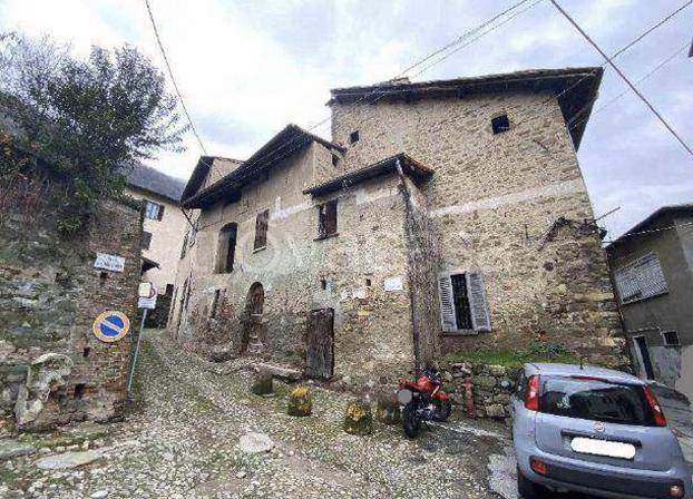 casale in vendita ad Olgiate Molgora