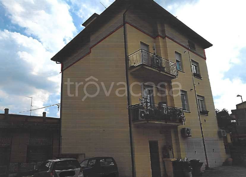 appartamento in vendita ad Olgiate Molgora in zona Canova