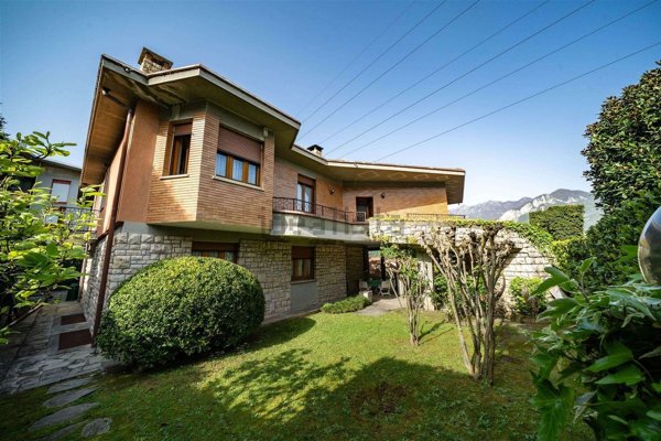 casa indipendente in vendita ad Olginate