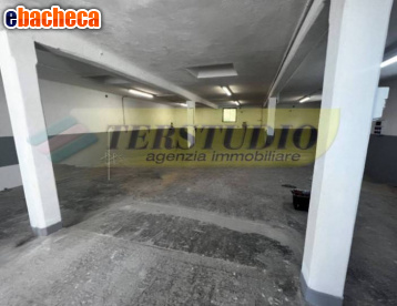 locale di sgombero in vendita ad Olginate
