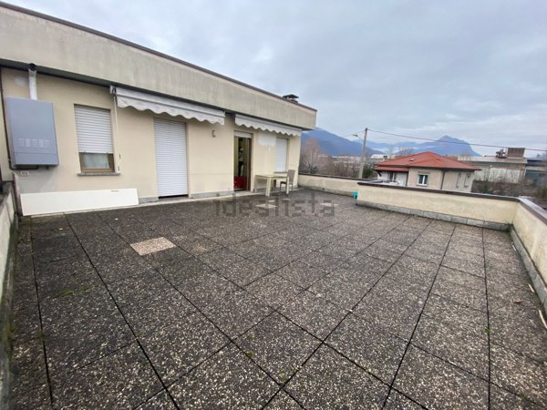 appartamento in vendita ad Olginate
