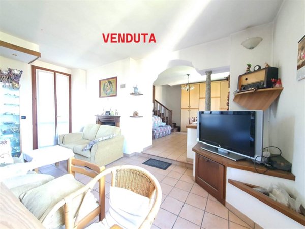 casa indipendente in vendita ad Olginate