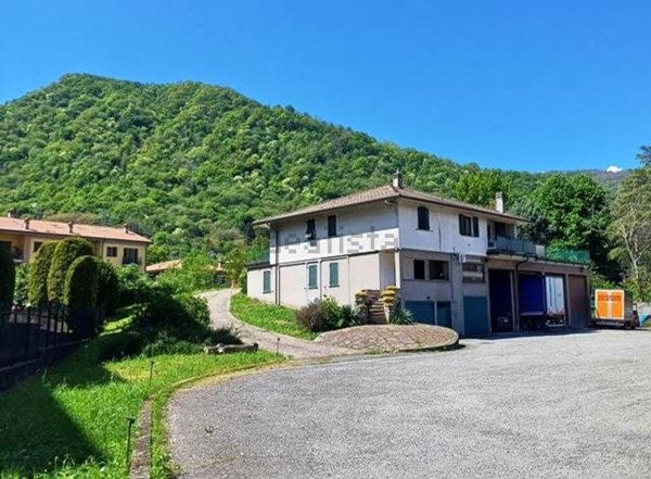 casa indipendente in vendita ad Olginate