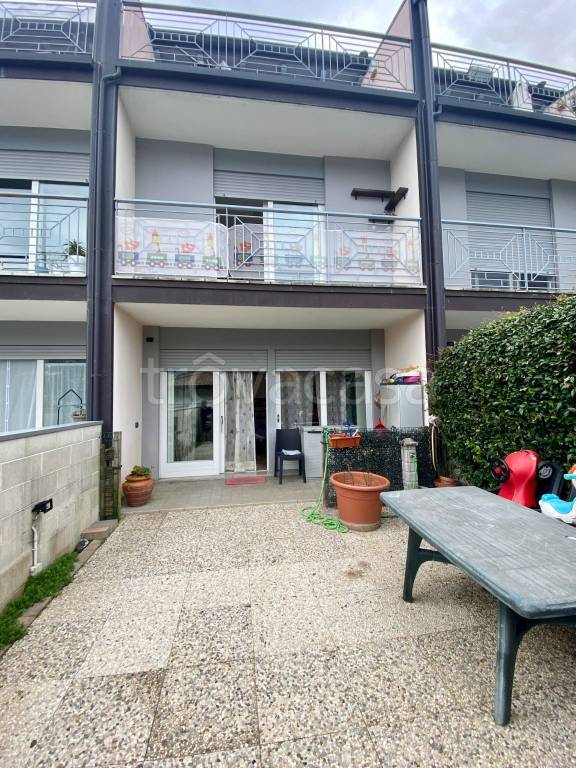 casa indipendente in vendita ad Olginate