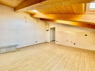 appartamento in vendita ad Olginate