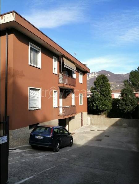 appartamento in vendita ad Olginate