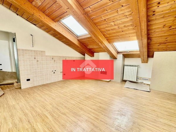 appartamento in vendita ad Olginate