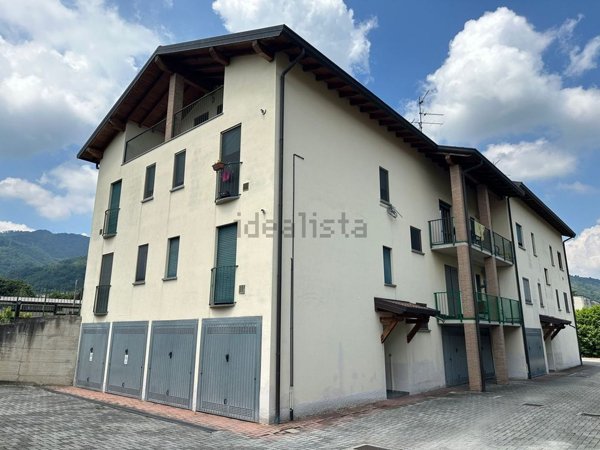 appartamento in vendita ad Olginate