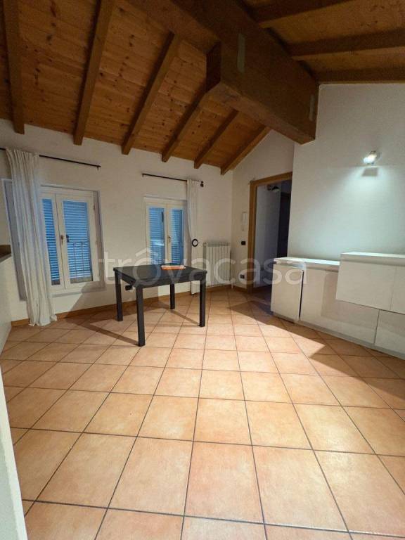 appartamento in vendita ad Olginate