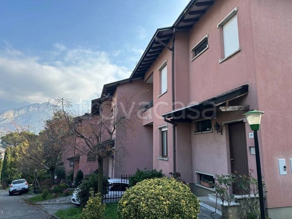 appartamento in vendita ad Olginate