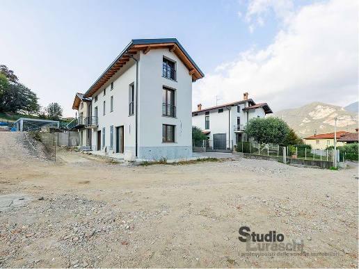 casa indipendente in vendita ad Olginate