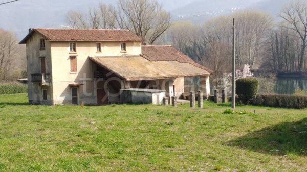 casa indipendente in vendita ad Olginate