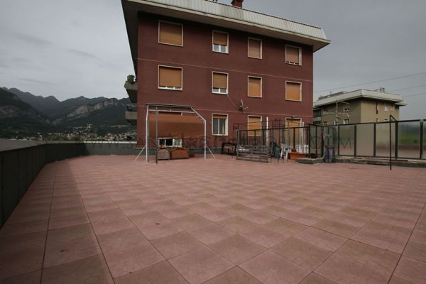 appartamento in vendita ad Olginate