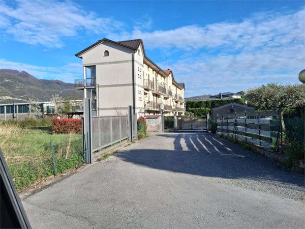 appartamento in vendita ad Olginate