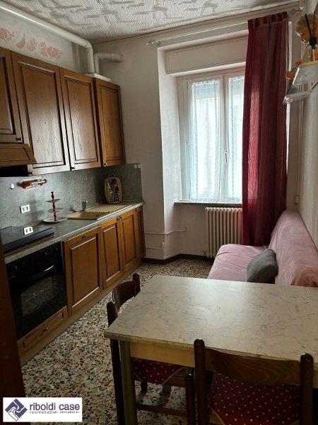 appartamento in vendita ad Olginate in zona Capiate