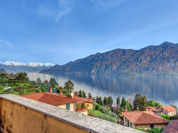 intera palazzina in vendita ad Oliveto Lario in zona Limonta
