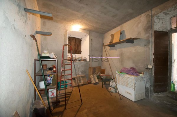appartamento in vendita ad Oliveto Lario
