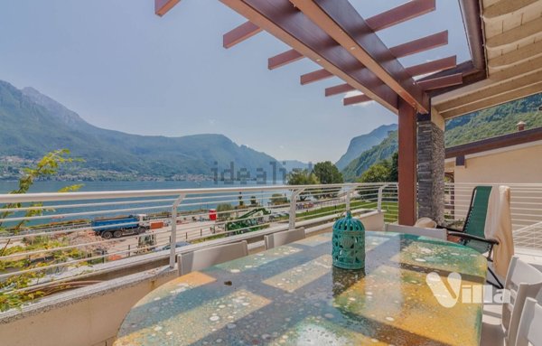 appartamento in vendita ad Oliveto Lario