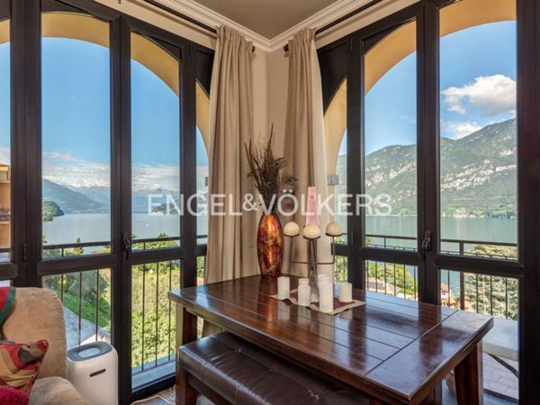appartamento in vendita ad Oliveto Lario in zona Limonta