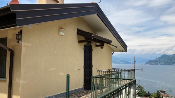 casa indipendente in vendita ad Oliveto Lario in zona Limonta