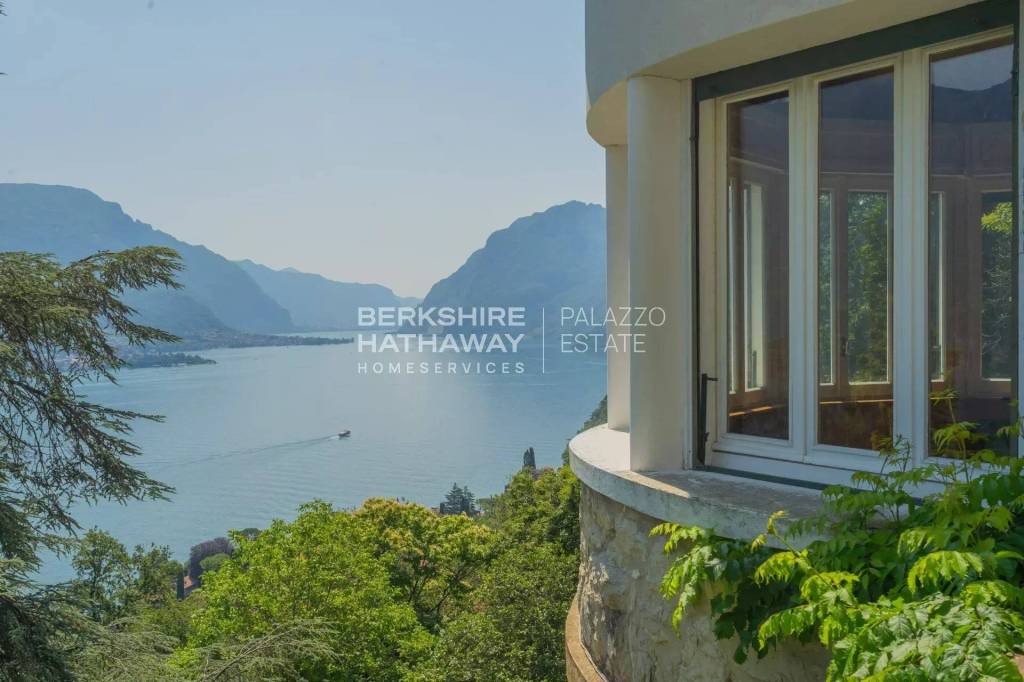 casa indipendente in vendita ad Oliveto Lario in zona Vassena