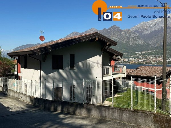 appartamento in vendita ad Oliveto Lario in zona Onno