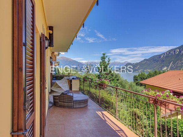 appartamento in vendita ad Oliveto Lario