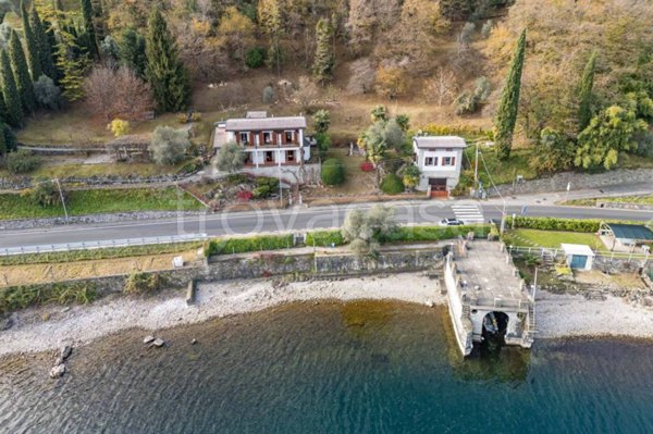 casa indipendente in vendita ad Oliveto Lario in zona Vassena