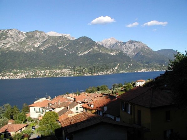 casa indipendente in vendita ad Oliveto Lario in zona Limonta
