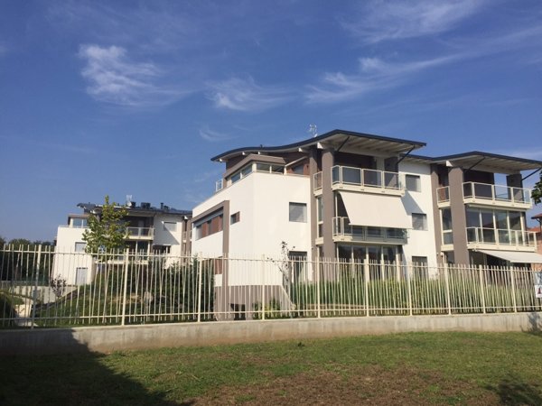 appartamento in vendita ad Osnago