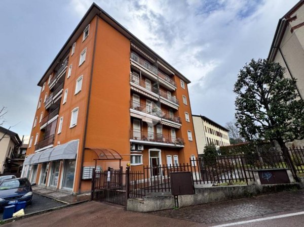appartamento in vendita ad Osnago
