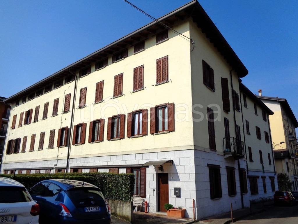 appartamento in vendita ad Osnago