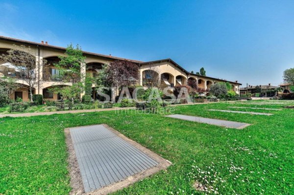 casa indipendente in vendita ad Osnago