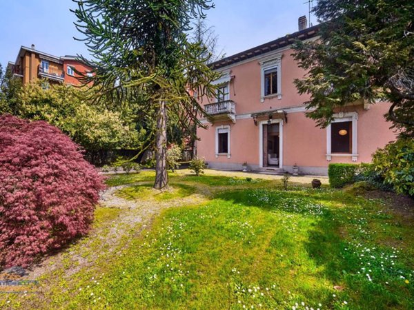 casa indipendente in vendita ad Osnago