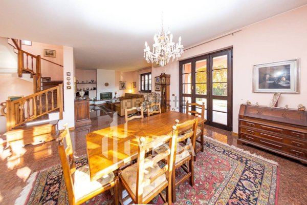 casa indipendente in vendita ad Osnago