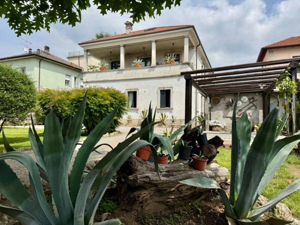 appartamento in vendita ad Osnago