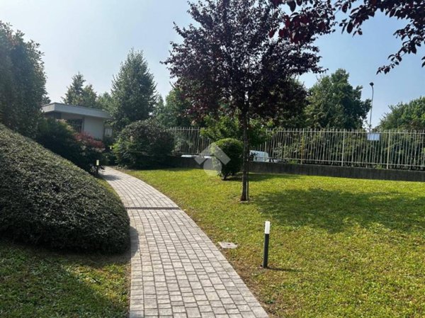 appartamento in vendita ad Osnago